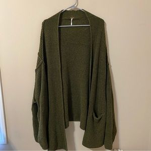 FREE PEOPLE Oversized Ultra-Wide Flare Sleeve Knit Cardigan Sweater in  Green